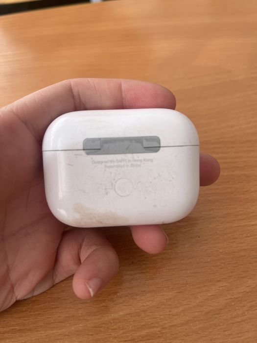 Airpods в хорошем состояний