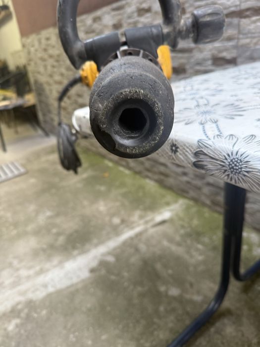 Къртач DeWALT електрически SDS-max, 1550 W, 19 J, D25902K