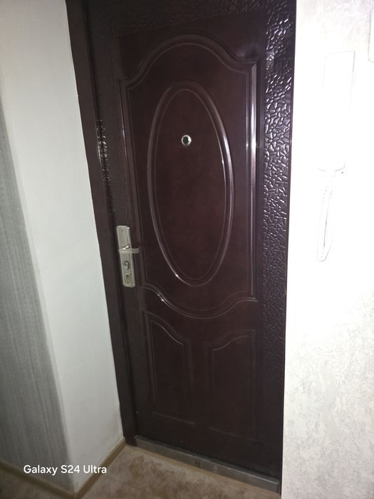 Дверь входная / Шанхай