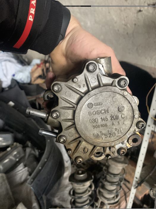 Бош/bosh тандем помпа за 2.0 140 коня 16v