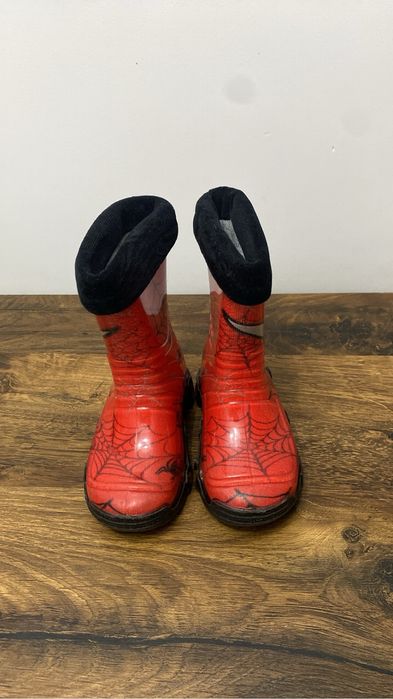 гумени ботуши