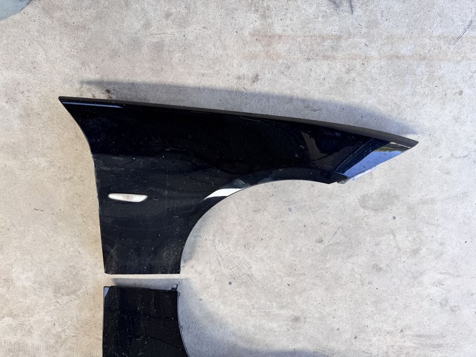 Aripa Fata BMW E90 E91 BlackSaphire