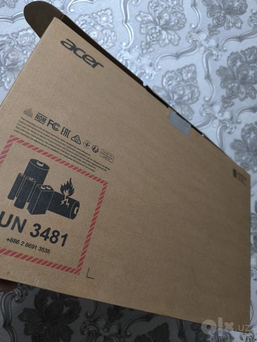 Acer noutbugi kore i7 kilishiladi ozim 11 milonga olganman