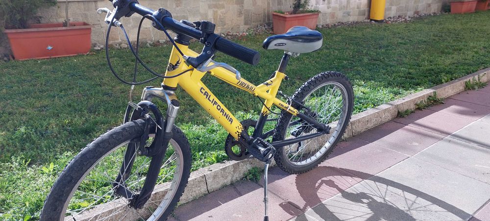 Детски велосипед 20 инча и велосипед CROSS 29