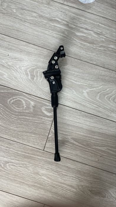 Продам подножку для велосипеда