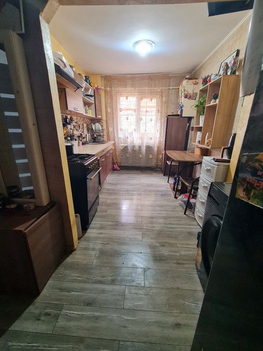 Vand Apartament 2 camere