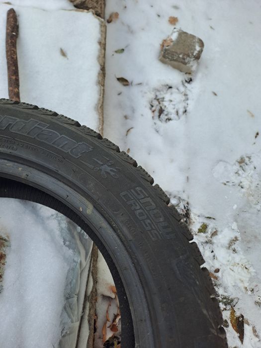 Продам шины  215х55х17