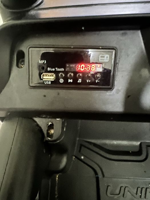 Машинка детская б/у