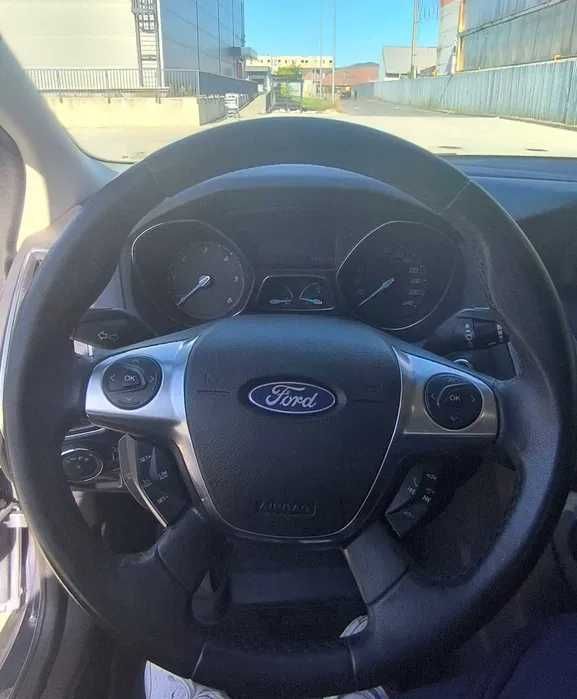 FORD Focus 2011 — imagine 3