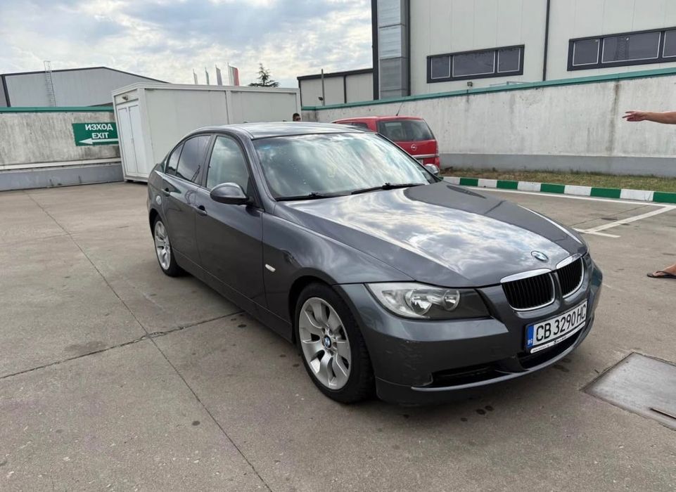 БМВ -бензин,129к.с ,1.8 ….2006г