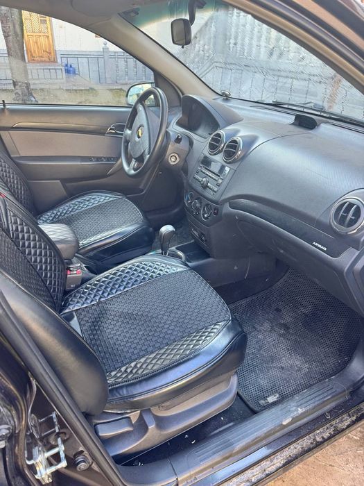 Srochna Nexia 3 sotiladi 4 pozitsiya full Avtomat