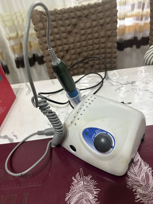 Продается маникюрный набор