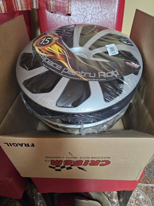 Anvelope iarna 195.65 R15+4 Genți+Capace.