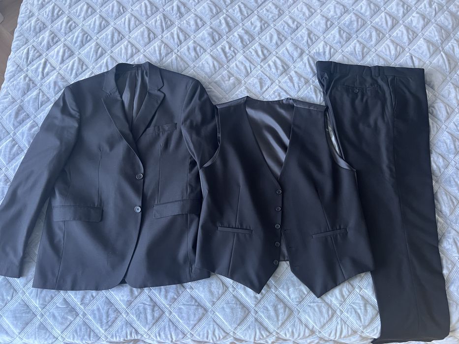 Классический костюм