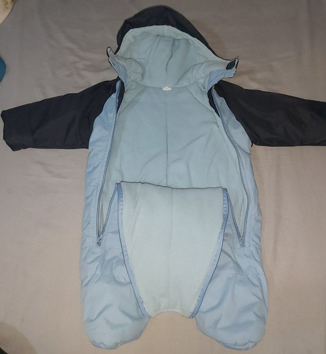 Продаётся детский зимний комбинезон