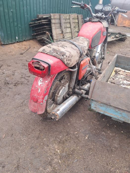 Иж  планета 5 торг есть