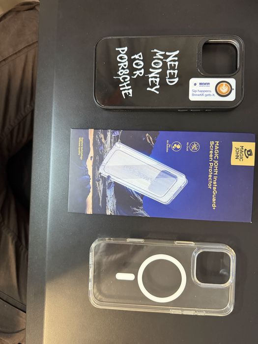 iPhone 16 PRO MAX 256gb + folie Magic John + husa Mobilfox