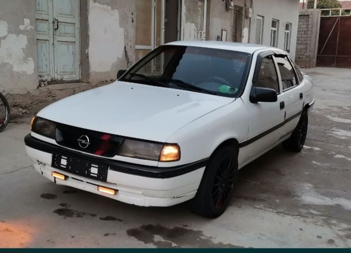 Опел вектра  1.8