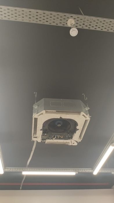 Установка кондиционера