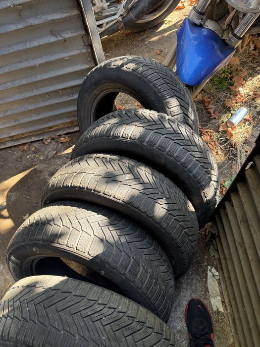 Продавам Гуми Michelin Apline 6 195/65/15 5 броя комплект