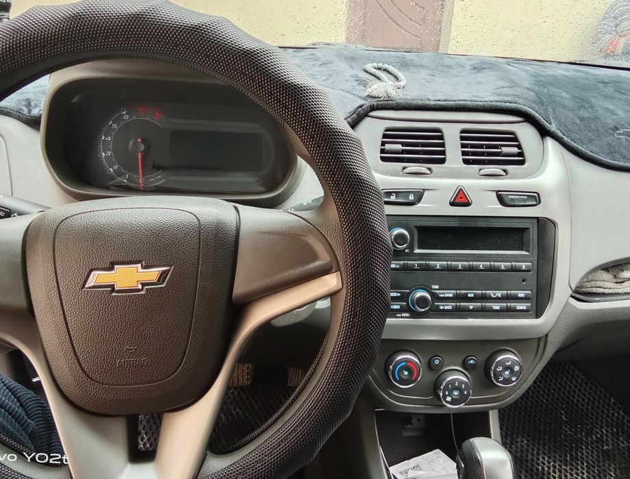 Автомобиль кобальт 10400