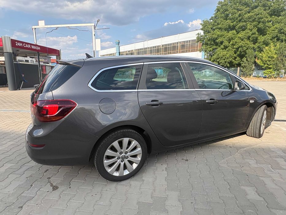 OPEL Astra 2012 — imagine 4