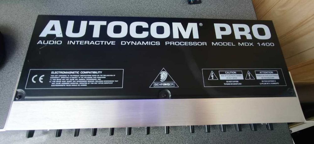 Динамический процессор Behringer Autocom Pro MDX 1400