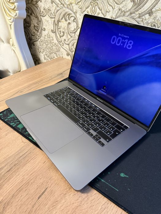 MacBook Pro 16 32GB