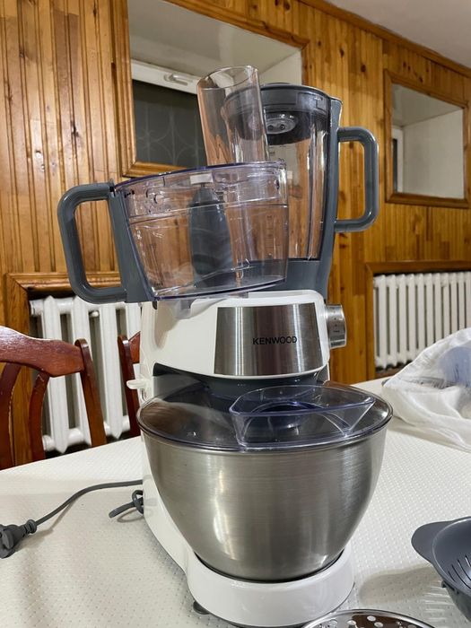 Кухонный комбайн