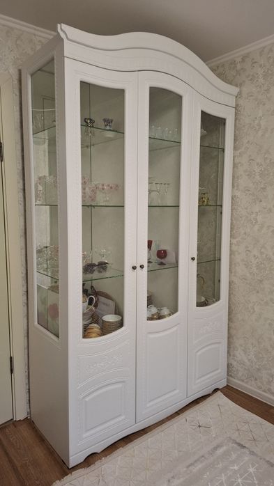 Продаётся шкаф, стенка,  комод