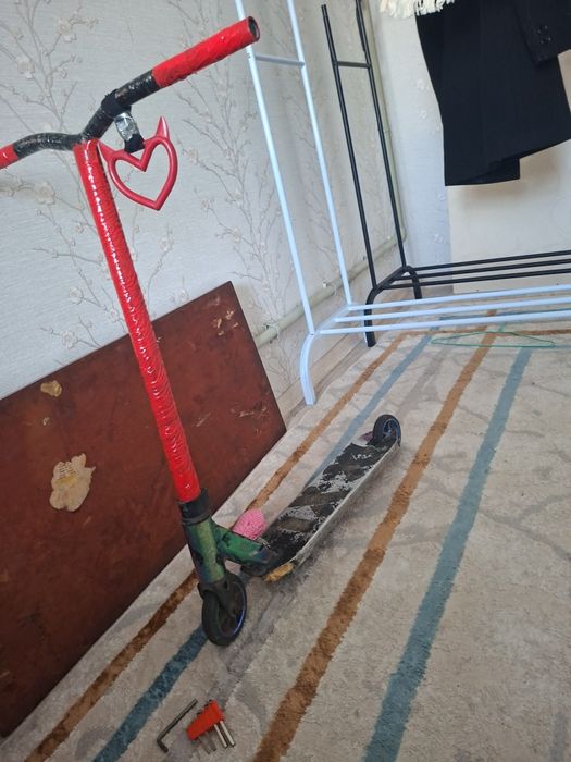 Машина игрушка да