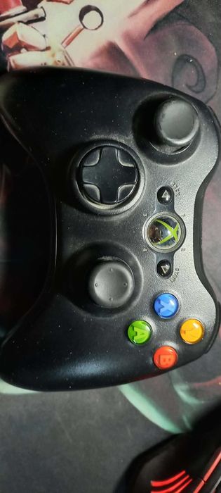 Set 2 Controllere Xbox 360 (Alb + Negru) + Adaptor PC Wireless