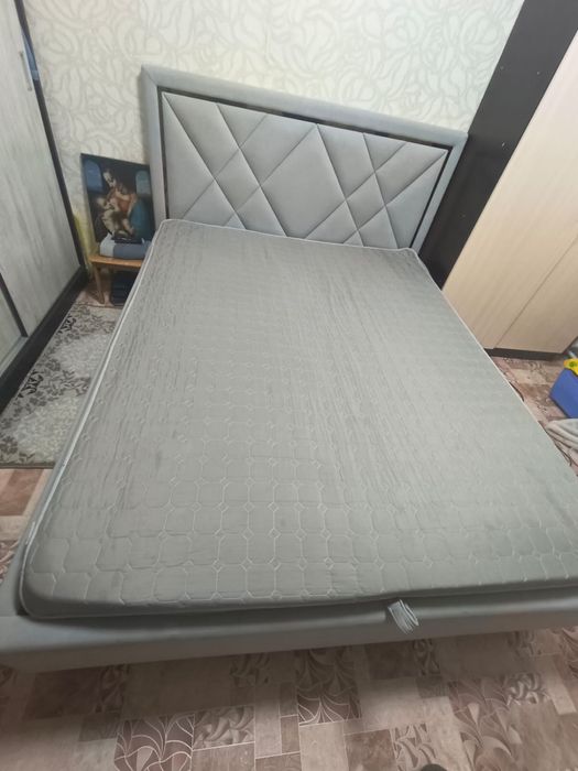 Продам кровать срочно!!!