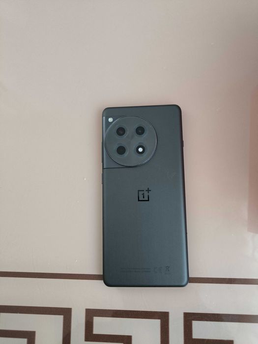 Telefon one plus 12R