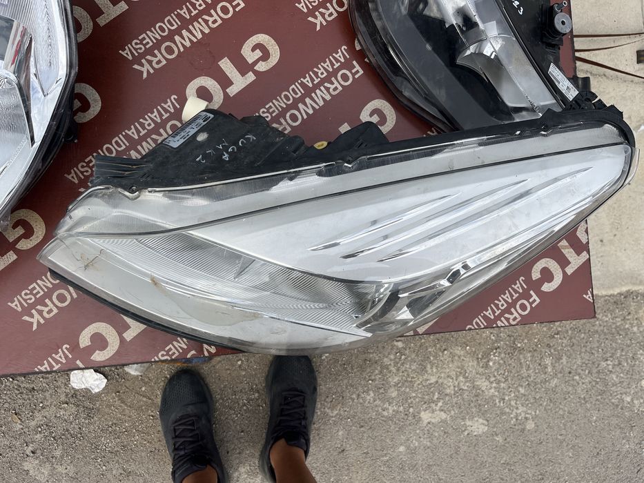 Фар Ford Kuga след 2013