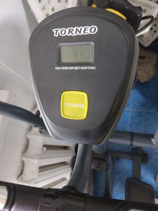 Эллиптический тренажёр