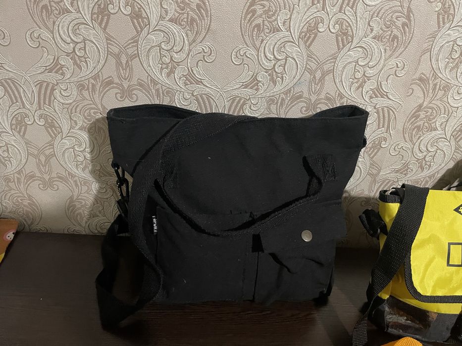 Сумка через плечо бананка