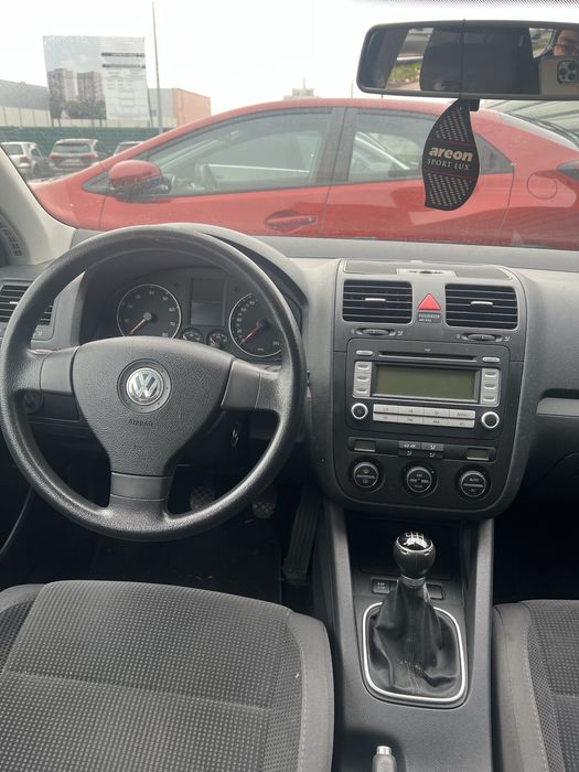 Volkswagen Golf V break 1.6 MPI 2009