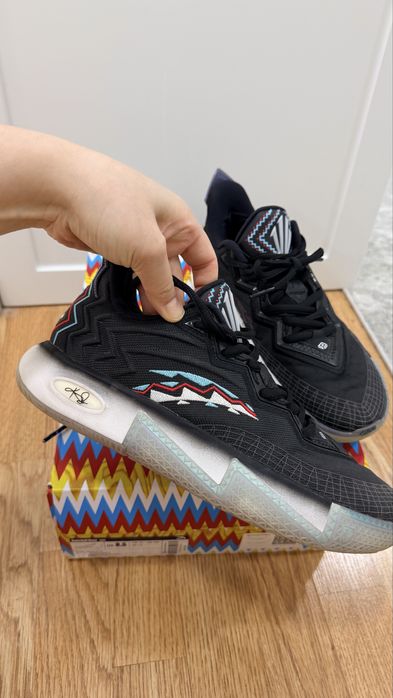 Кроссовки 42р по UK 7,5