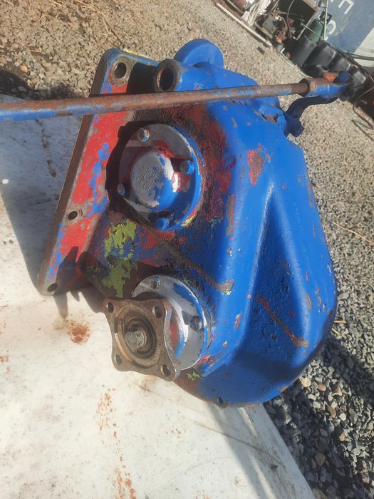 Reductor tractor U651,punte fata tractor DT U651