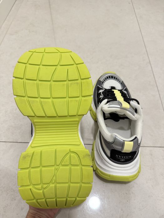 Мъжки спортни обувки