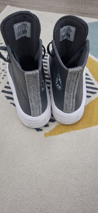 Converse - mărimea 39