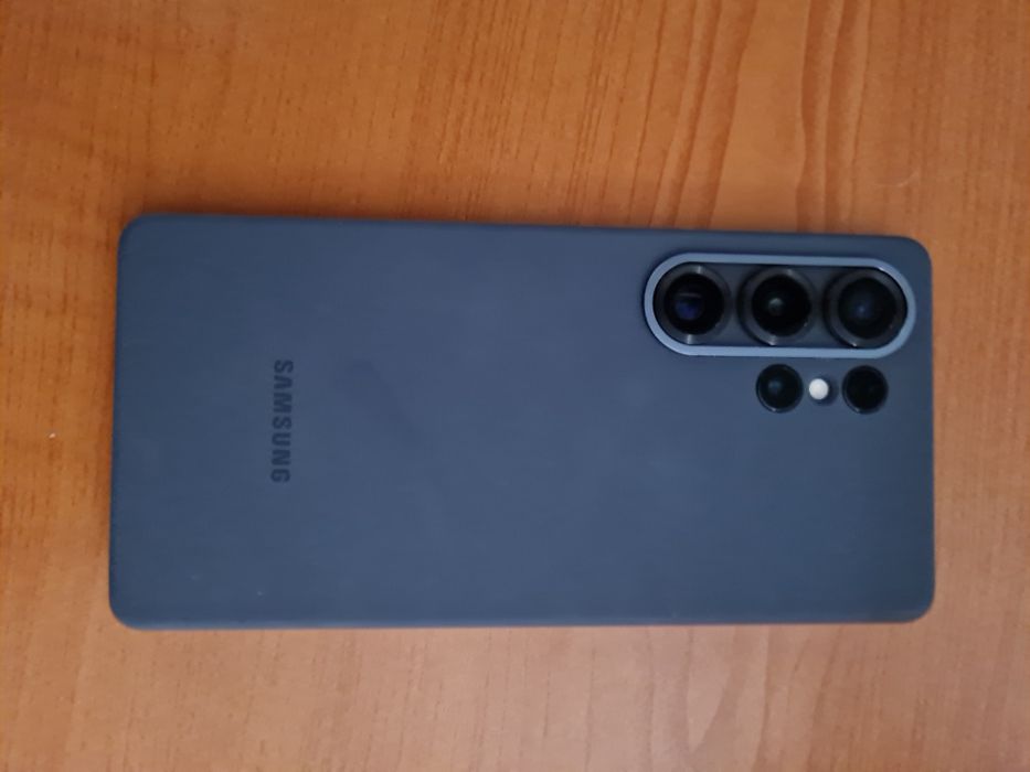 Vand telefon  samsung ultra 512gb 12gb nou sigilat