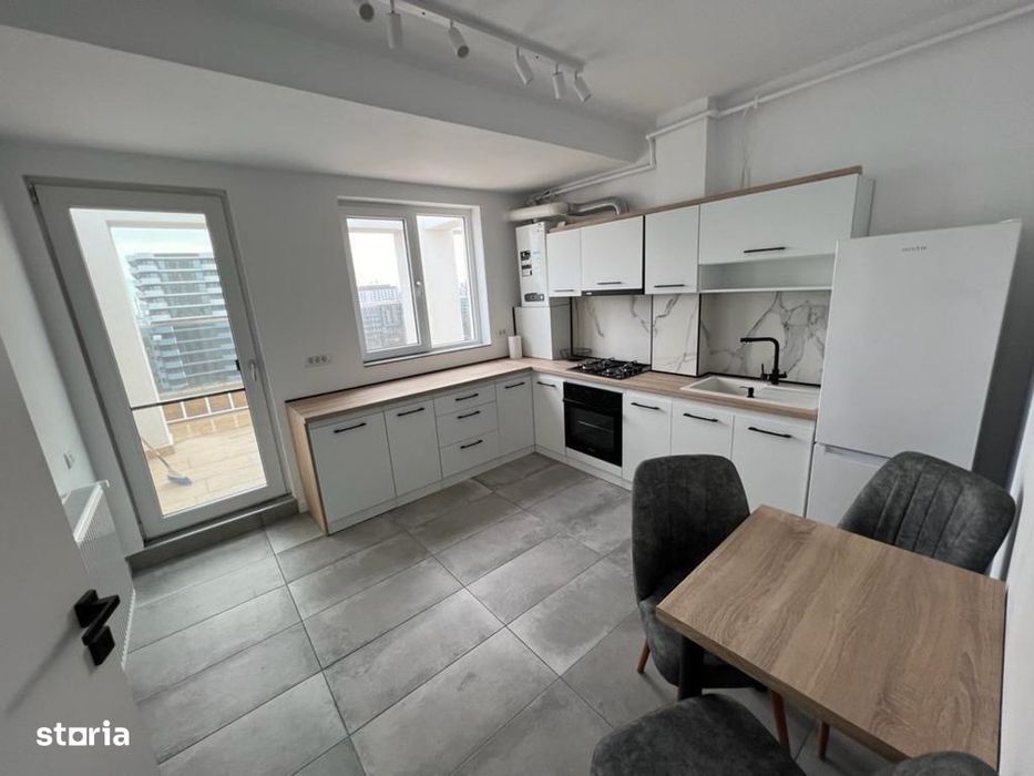 Apartament 3 camere tip Penthouse 105 mp. - Vedere la mare
