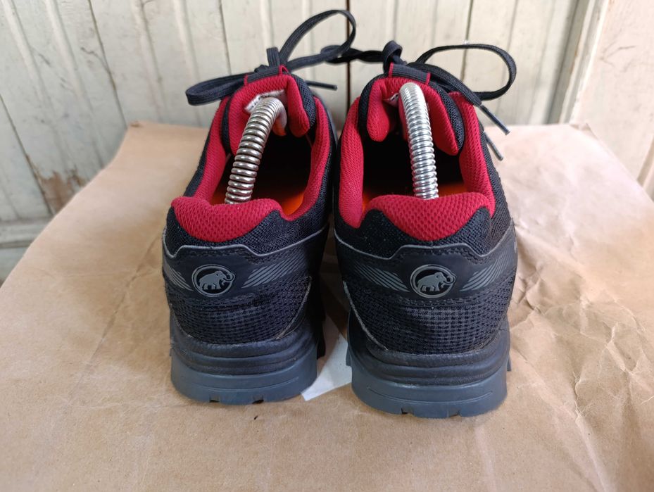 Mammut Girun Low Gore-Tex''оригинални туристически обувки 41 номер