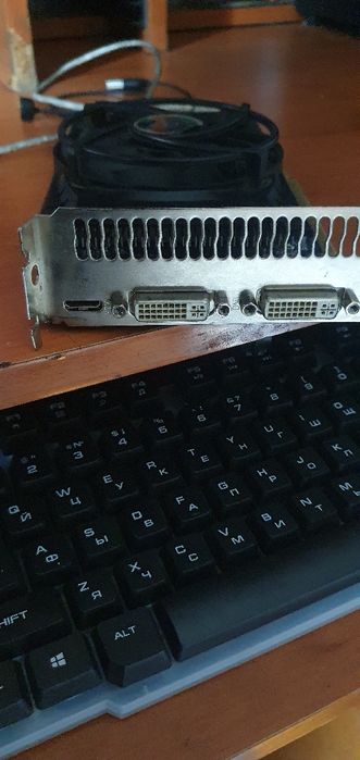 Продам  видеокарту