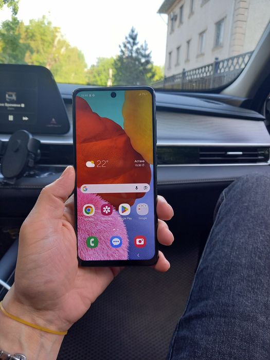 Samsung Galaxy A51