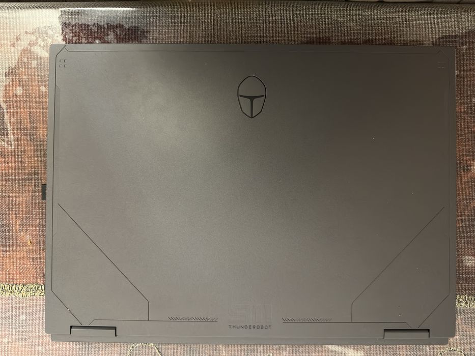 Thunderobot Gravity 16 Pro 1T+ Superlight 2+ Xbox геймпад