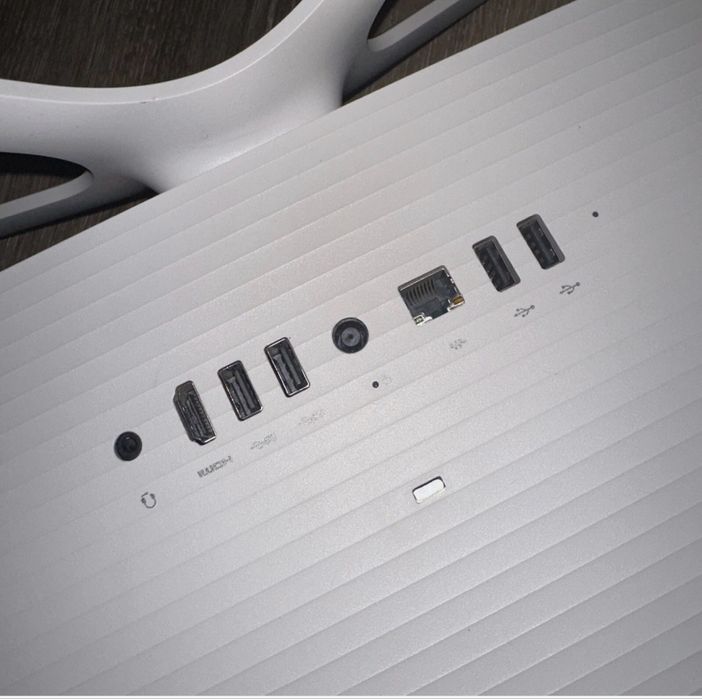 Моноблок hp белого цвета