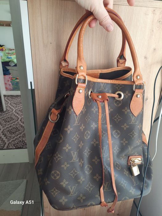 Geanta Tip Louis vitton